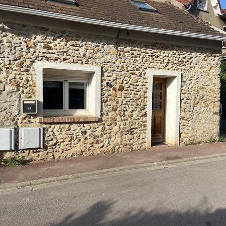 Maison au calme a l'orée du bois. Accès A13-A14 Orgeval  Exterior foto