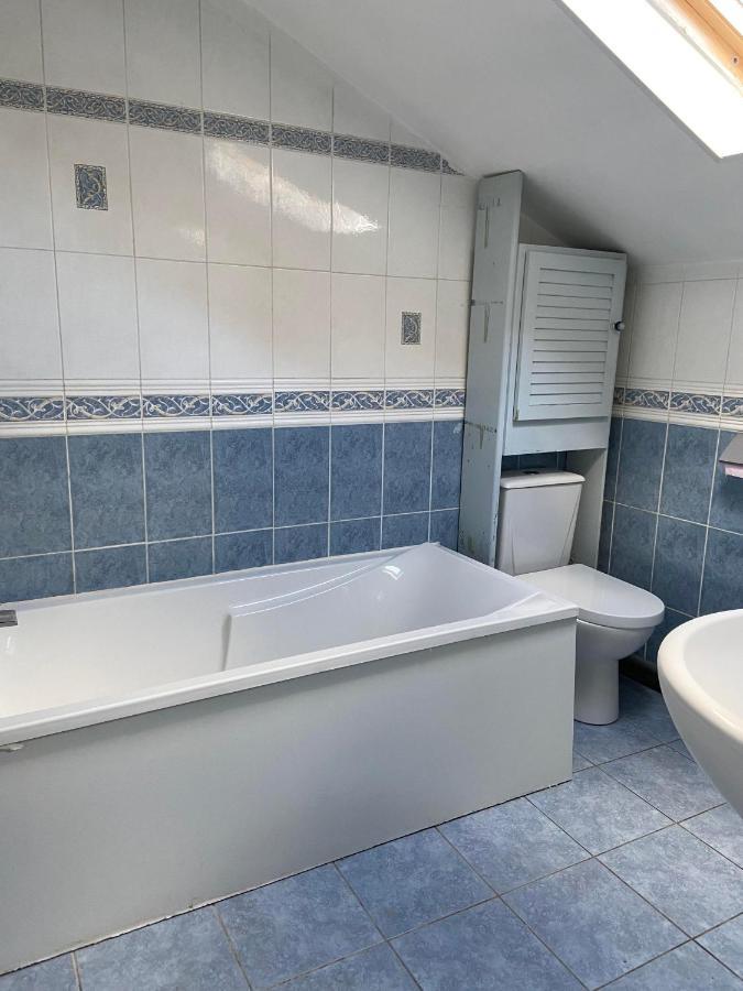 Maison au calme a l'orée du bois. Accès A13-A14 Orgeval  Exterior foto